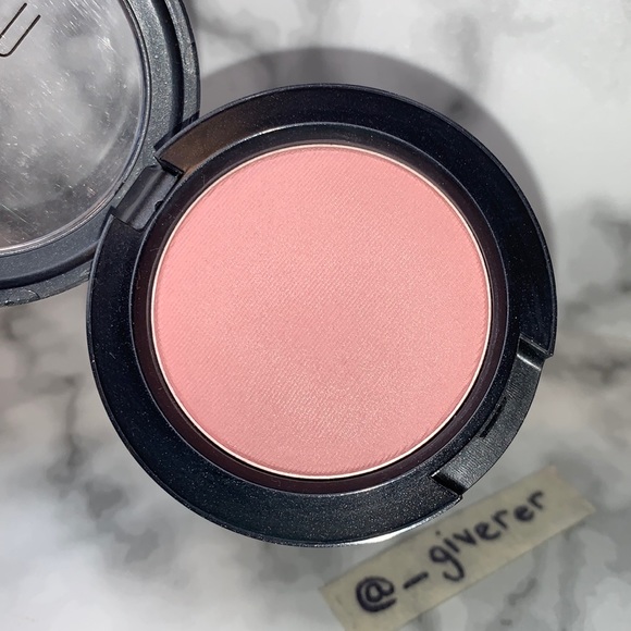 MOCHA MAC Powder Blush - Picture 2 of 13
